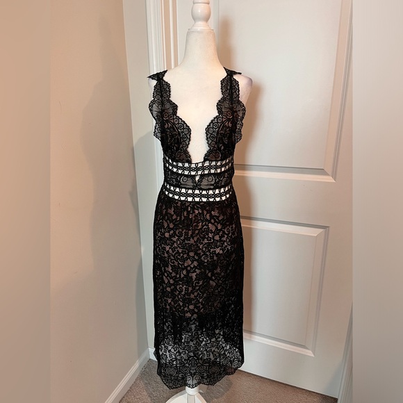 For Love and Lemons Parisian Lace Midi Dress Size M - Picture 2 of 7